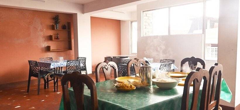 호텔 Zingo S Home Stay