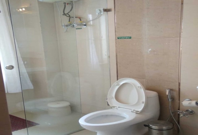 فندق Serkong House