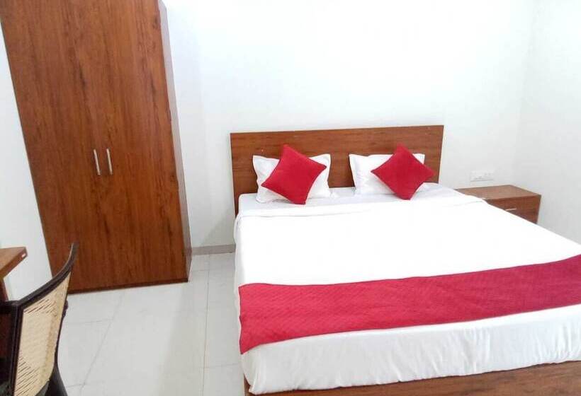 Hotel Shelke Mama's Lodging & Resorts