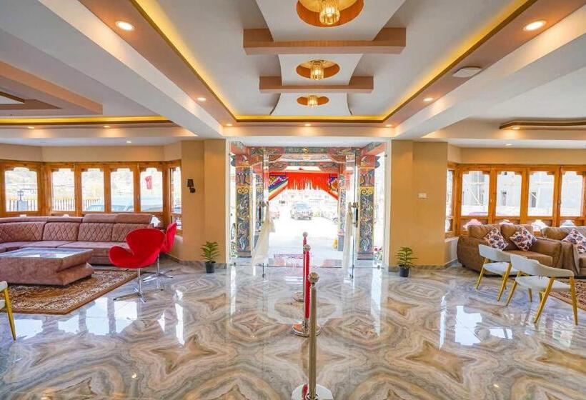 هتل Shomo Chuki Resort