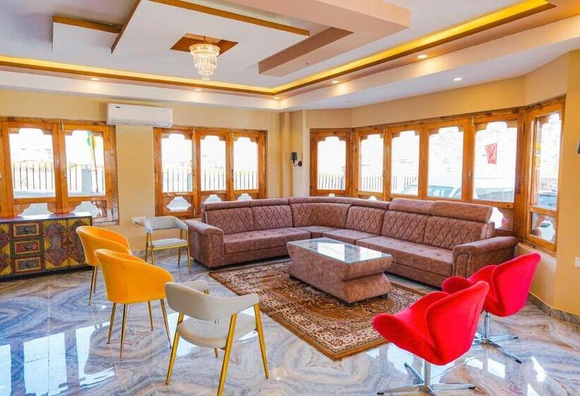 هتل Shomo Chuki Resort