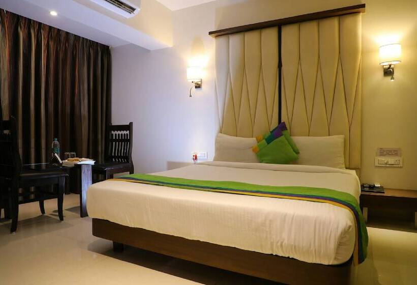 酒店 Silver Paradise