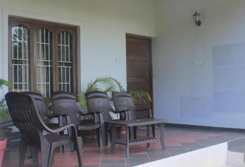 酒店 Singaras Coffee Country