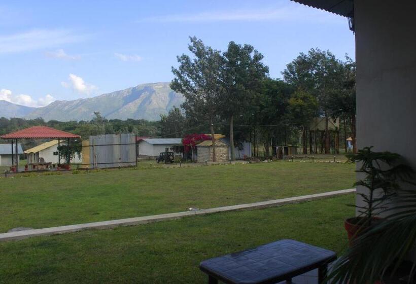 酒店 Singaras Coffee Country