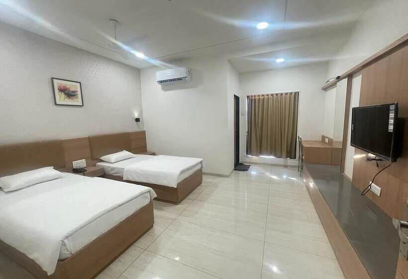 בית מלון כפרי Sparsh Inn Morbi