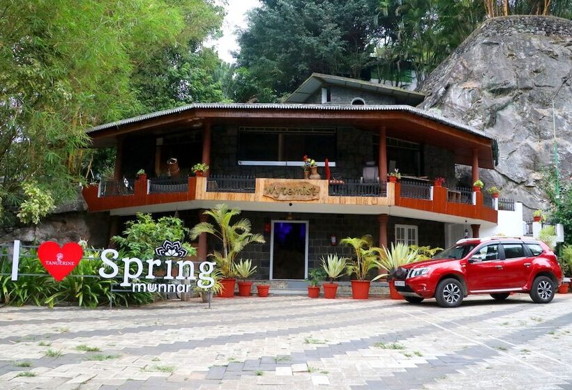 هتل Spring Muunnar