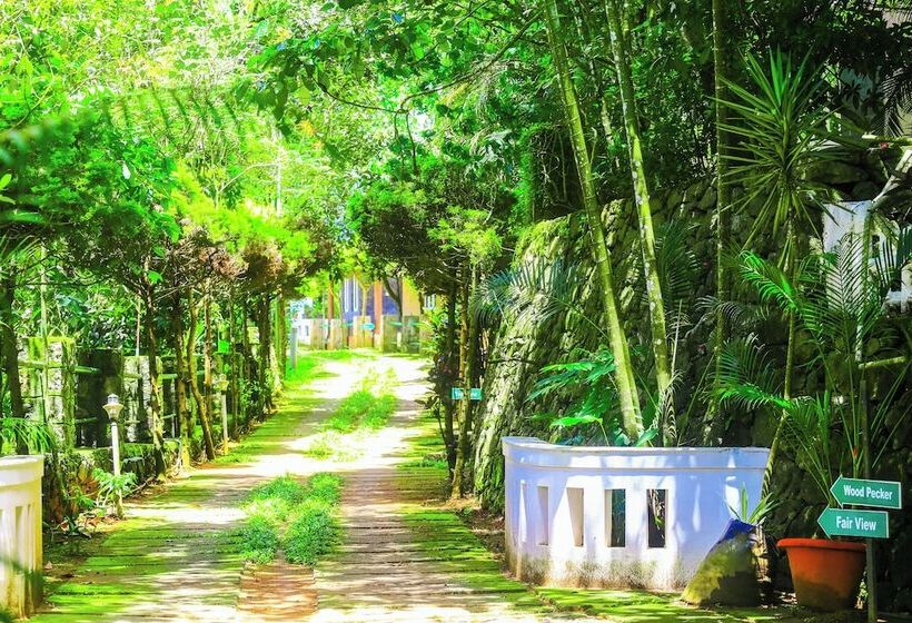 هتل Spring Muunnar