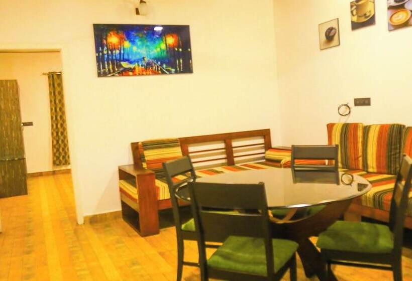 هتل Spring Muunnar