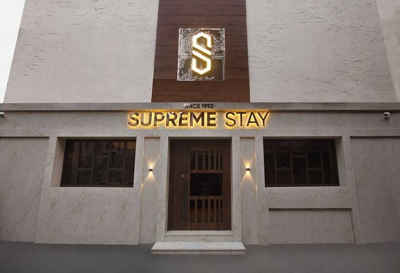 Отель Supreme Stay