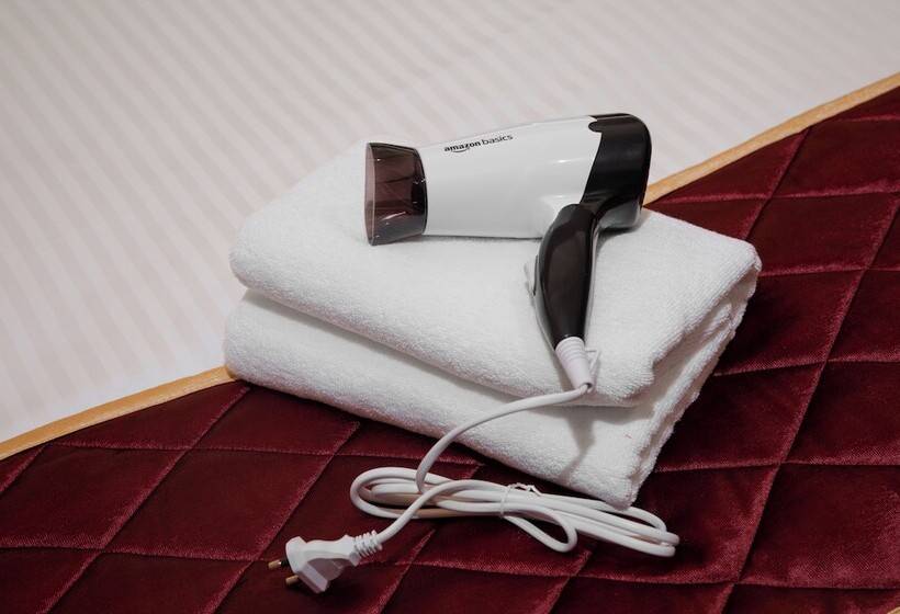 Отель Supreme Stay