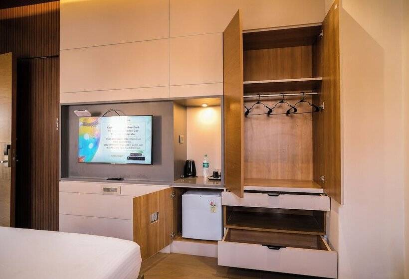 فندق Symphony Inn