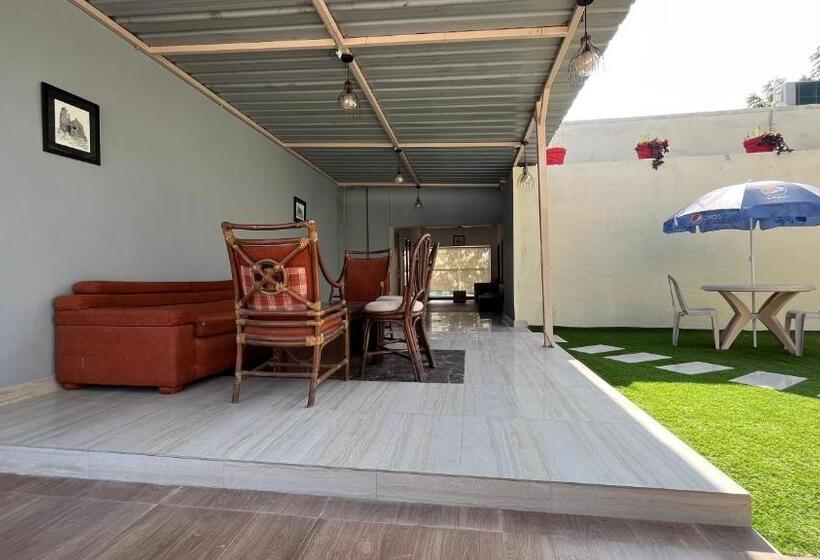 Отель The Bundela   Khajuraho, Madhya Pradesh