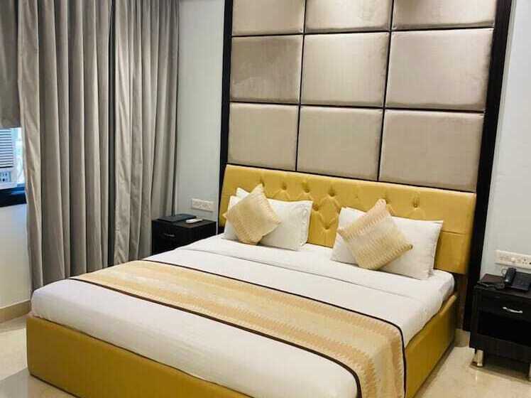 فندق The Grand Siddharth