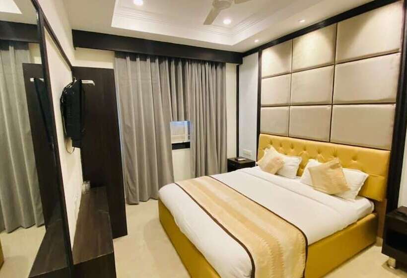 فندق The Grand Siddharth