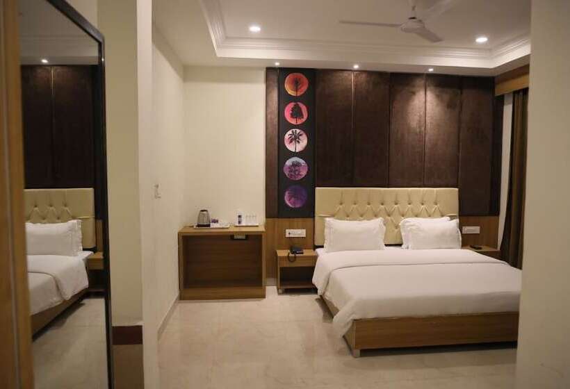 فندق The Grand Siddharth