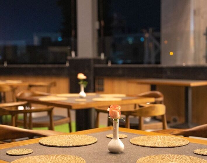 فندق The Greenwood Guwahati