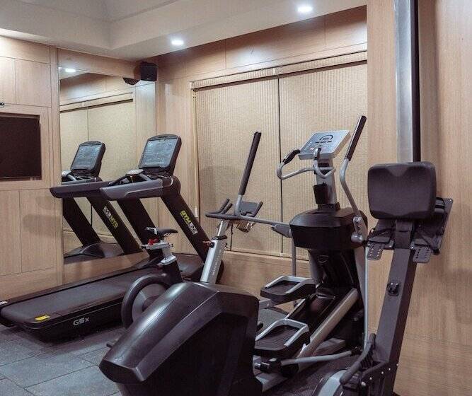 فندق The Greenwood Guwahati