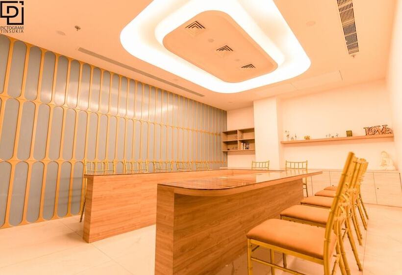 בית מלון כפרי The Mirana