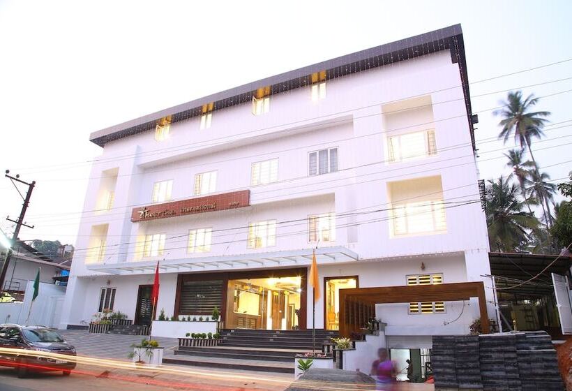 호텔 Theertha International