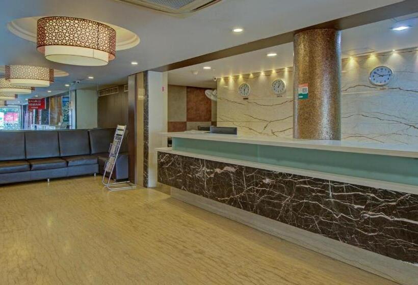 Отель Treebo Alankar Inn