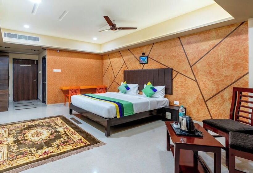 Hotel Treebo D Grand