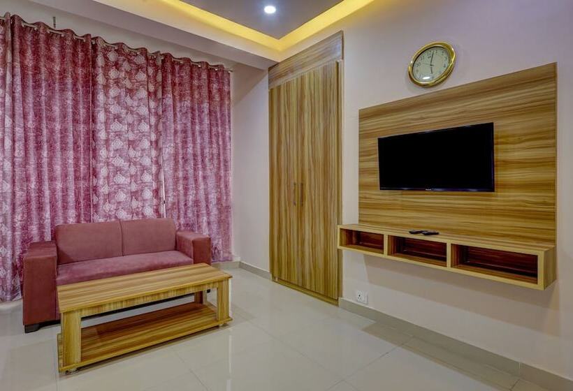 ホテル Treebo Primeone