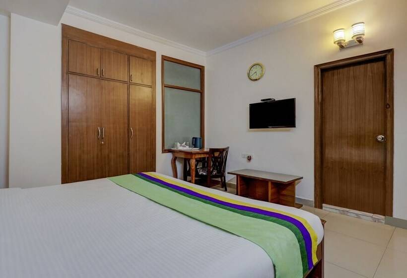 ホテル Treebo Primeone