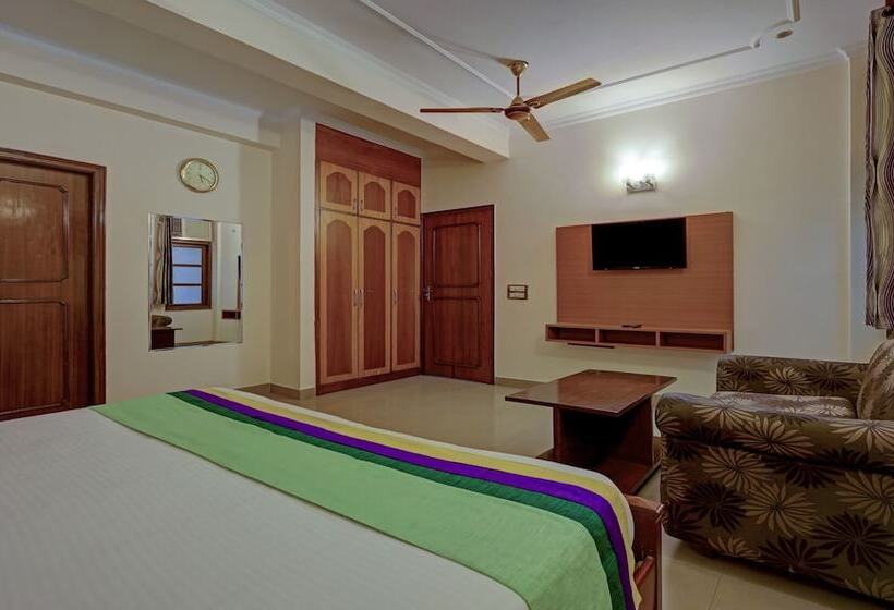 ホテル Treebo Primeone