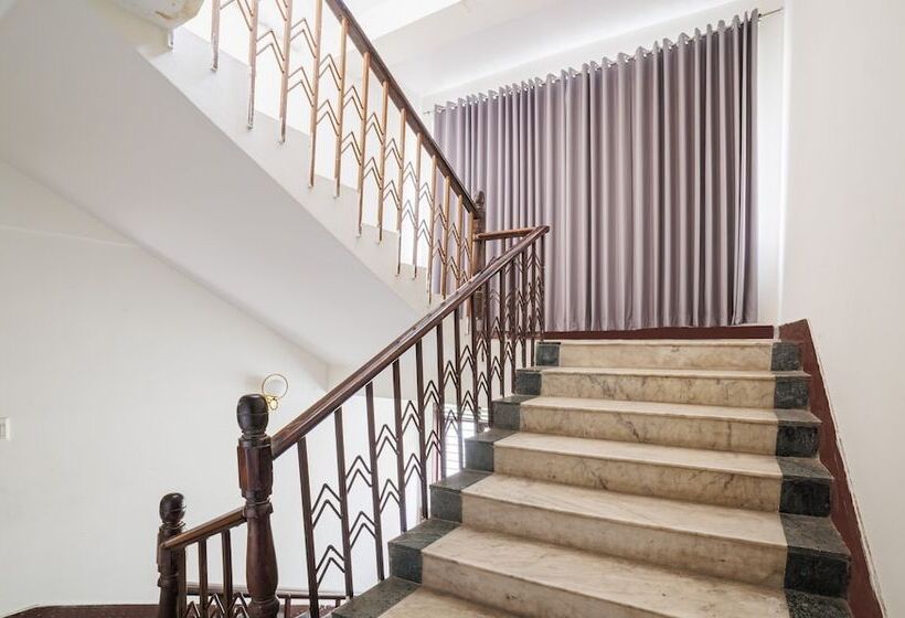 בית מלון כפרי Treebo Trend The Pride