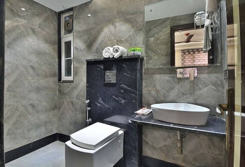 فندق Vanson Delite