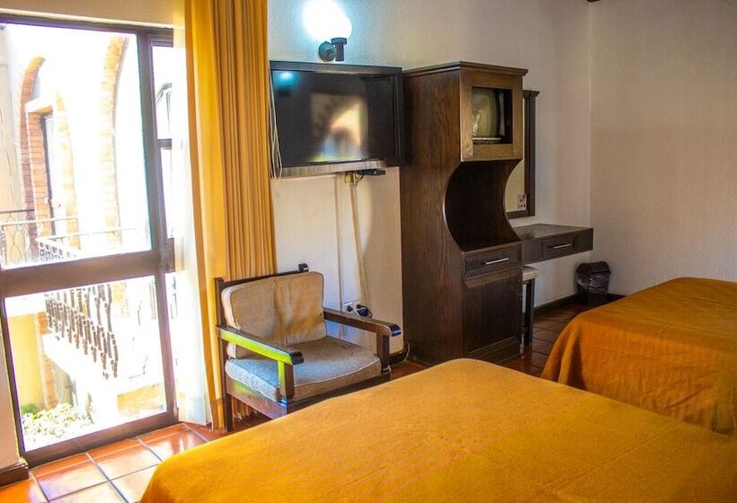 فندق Villa Capri Morelia