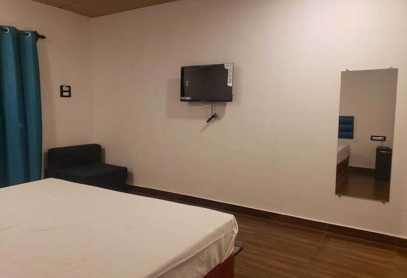 هتل White Truffle Resort