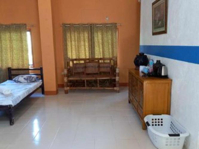 هتل Zhang Resort And Dive Center Opc