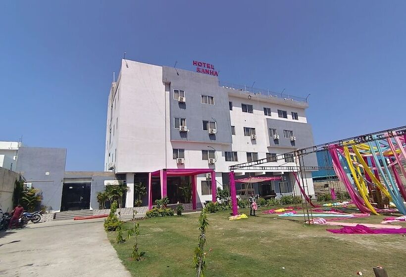 Kanha Hotel & Resort