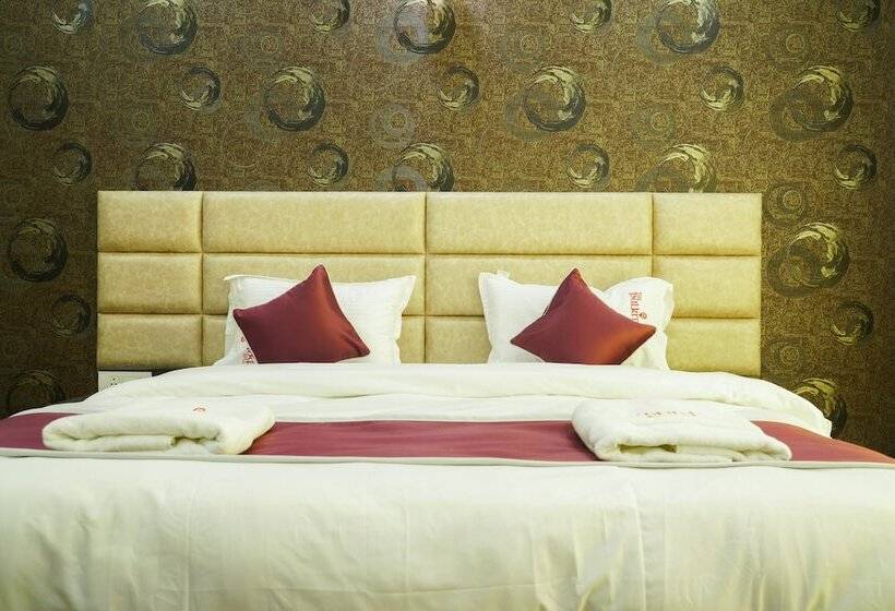 Lime Tree Hotel The Pulkit