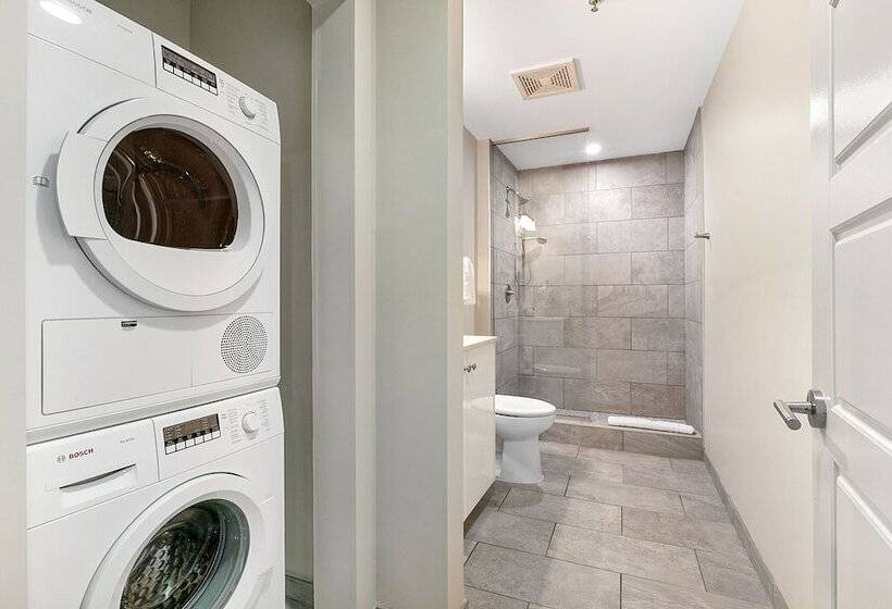 Amazing 4 Bedroom Haven In The Heart Of New Orleans