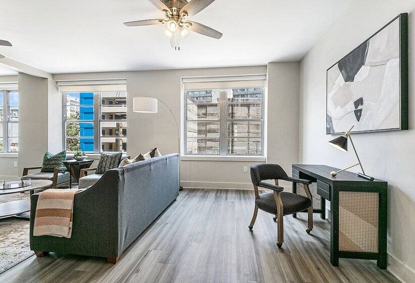 Amazing 4 Bedroom Haven In The Heart Of New Orleans