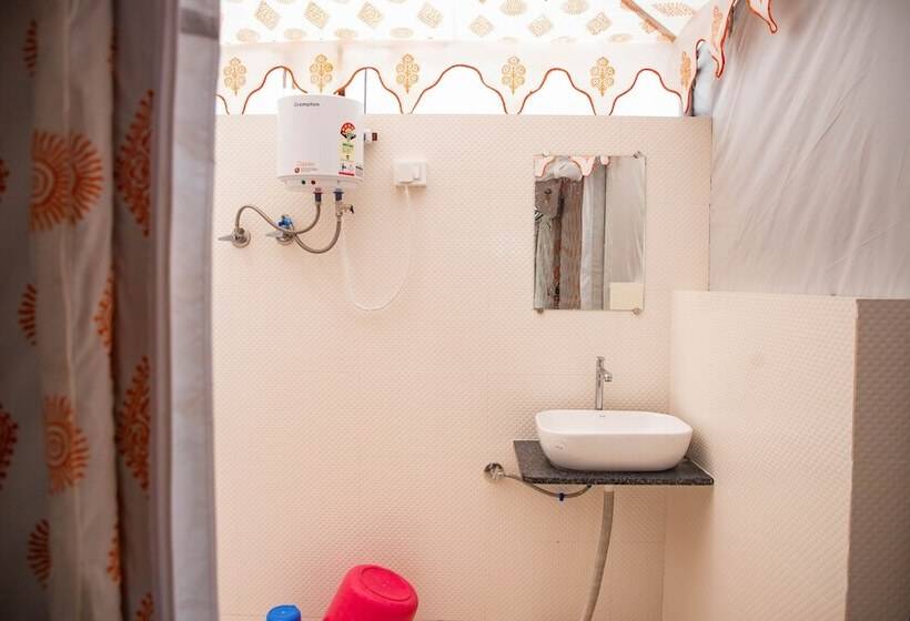 Unity Holiday Resort  Statue Of Unity