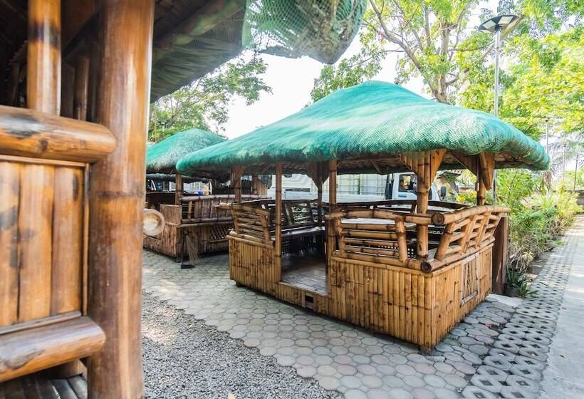 Villa Elizabeth Beach Resort