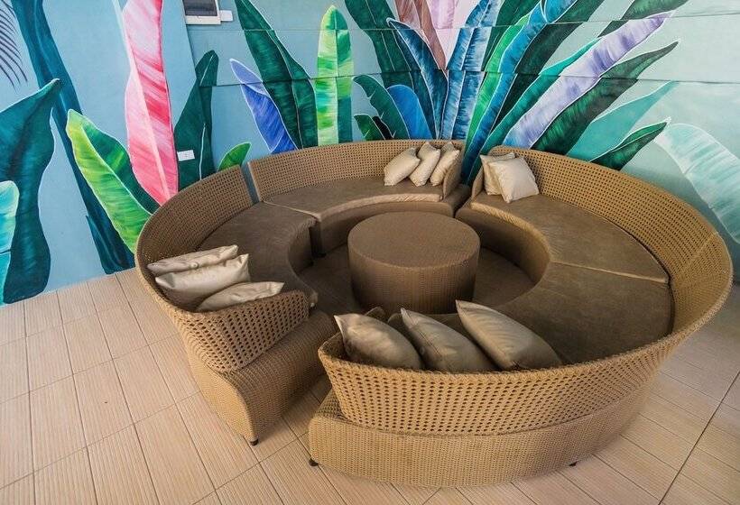 Villa Elizabeth Beach Resort