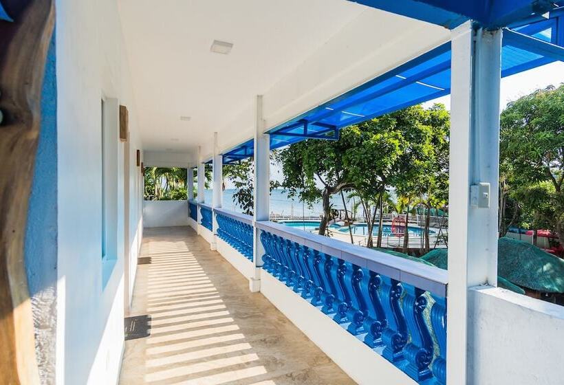 Villa Elizabeth Beach Resort