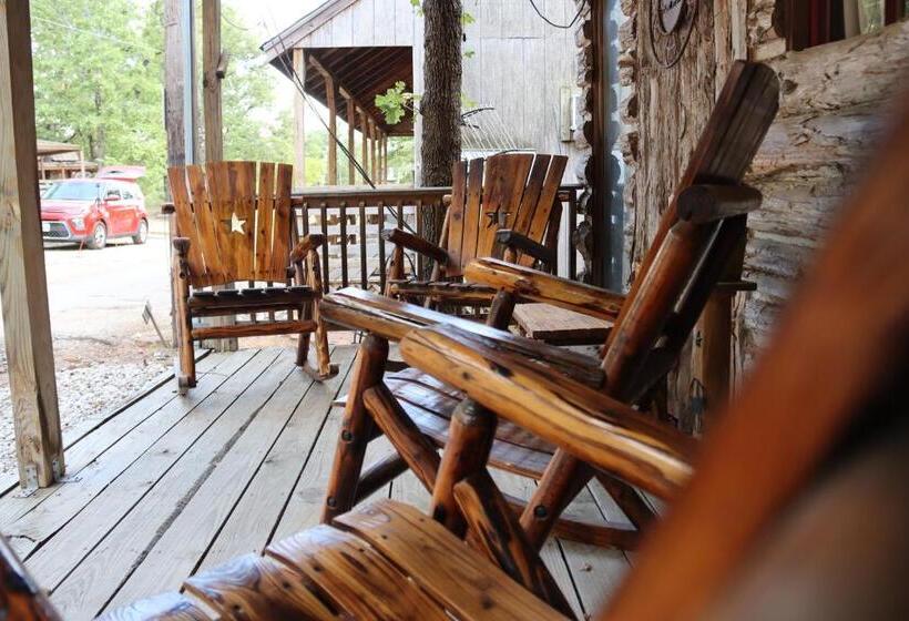 호스텔 Acorn Hideaway Canton Frontier Suite The Star Observer