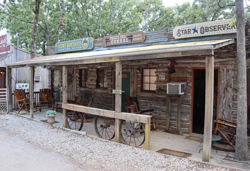 호스텔 Acorn Hideaway Canton Frontier Suite The Star Observer