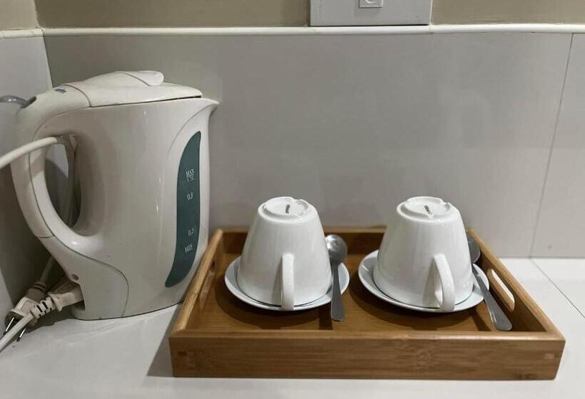 הוסטל Casita Isla Beach Inn