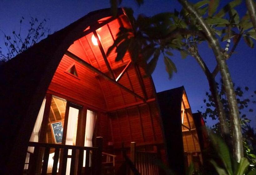 Cămin Kibu Kauh Sunrise Cottage