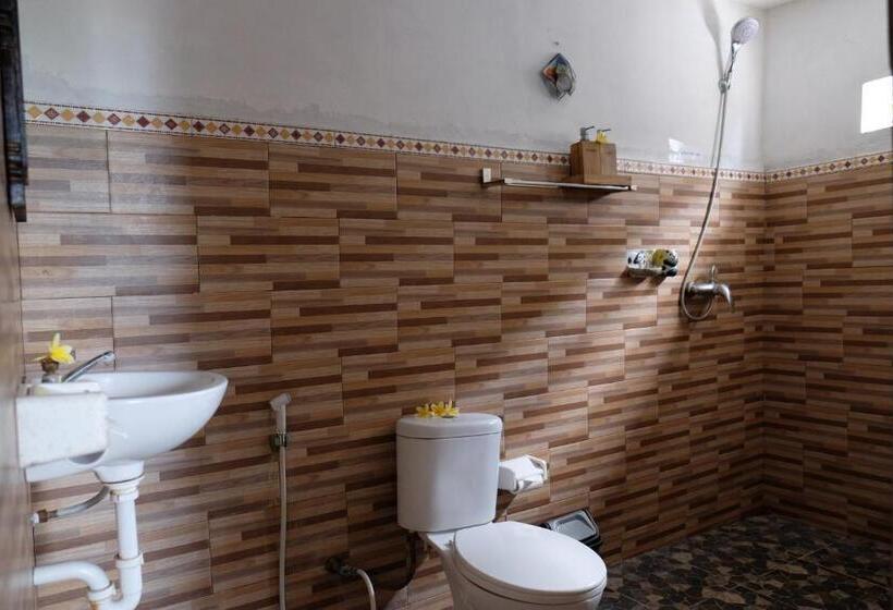 Cămin Kibu Kauh Sunrise Cottage