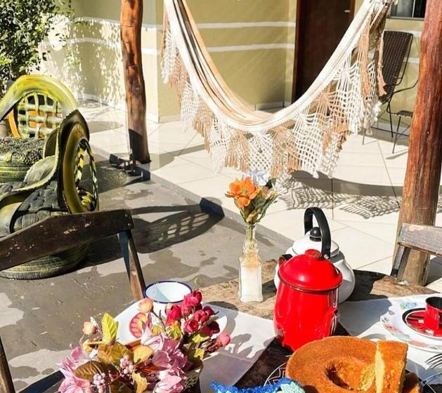 ユースホステル Pousada Nossa Senhora Da Guia