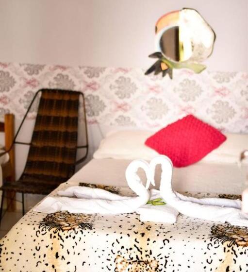 ユースホステル Pousada Nossa Senhora Da Guia