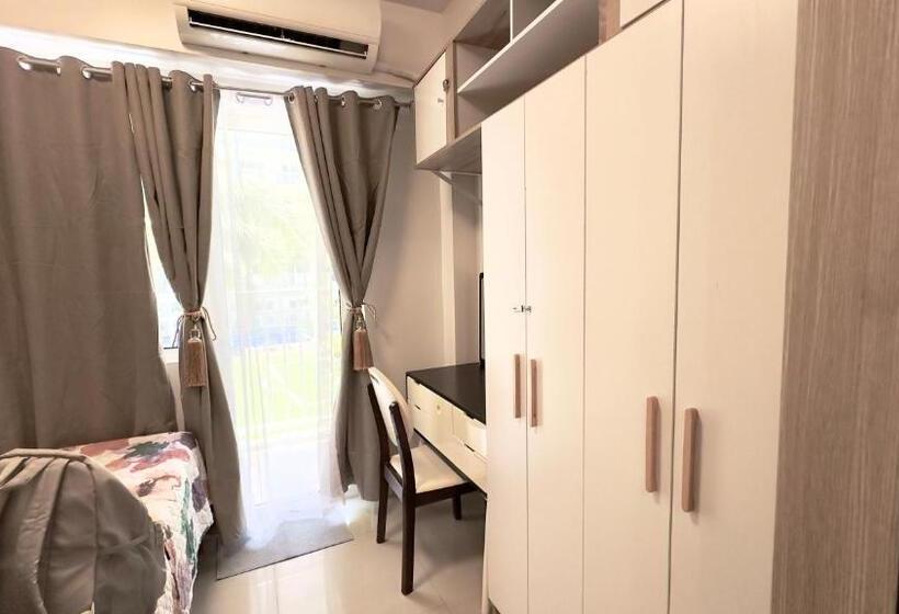 Art S Nest At Shore Residences