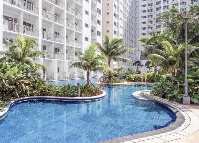 Art S Nest At Shore Residences